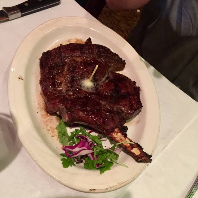 Charley's Steak House and Seafood Grille Kissimmee, FL Restaurant