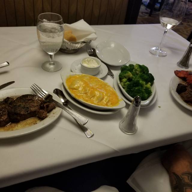 Ruth's Chris Steak House Chattanooga Restaurant Chattanooga, TN