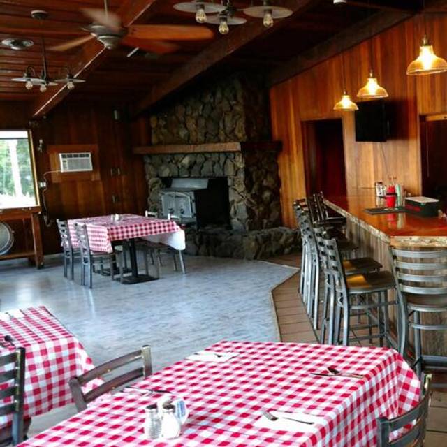 Best Restaurants In Guerneville Opentable Guerneville Restaurants