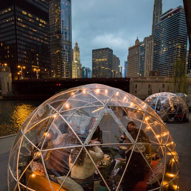 City Winery Chicago At The Riverwalk Restaurant Il City Winery Domes At Night Chicago The Riverwalk