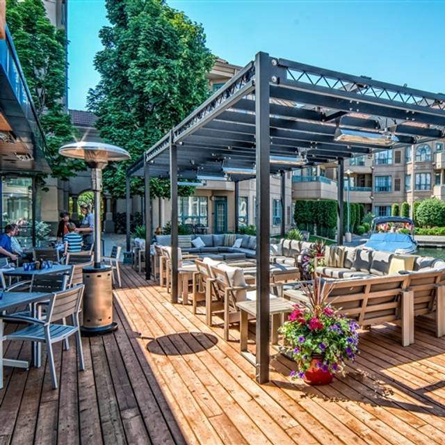 OAK + CRU Social Kitchen & Wine Bar Restaurant Kelowna, BC OpenTable