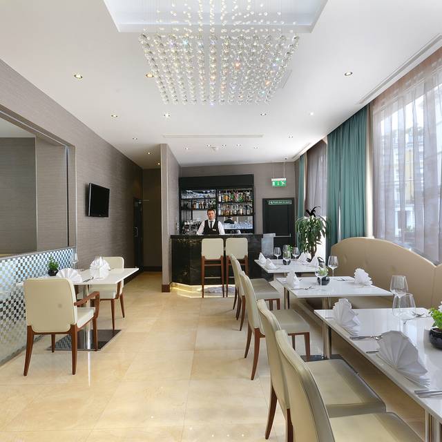 K Lounge Restaurant Bar At Park Grand Kensington London Opentable Restaurant Bar Midway View K Lounge At Park Grand Kensington