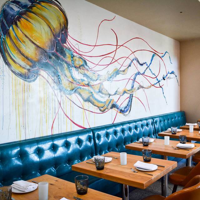 Roe Seafood Restaurant Long Beach Ca Opentable Roe Seafood Long Beach Ca