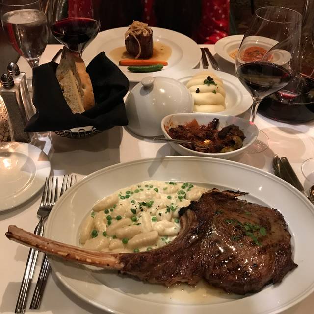 Joe Vicari's Andiamo Italian Steakhouse The D Las Vegas Restaurant