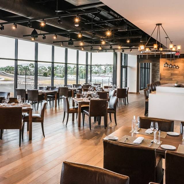 Best Restaurants In Torrance Carson Opentable Porsche Experience Center S Restaurant 917