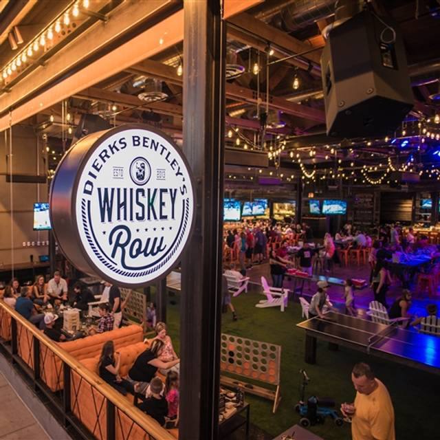 Dierks Bentley S Whiskey Row Gilbert Restaurant Gilbert