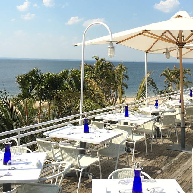 Ocean The Crescent Beach Club Restaurant Bayville Ny Opentable Ocean Restauran The Crescent Beach Club Bayville Ny