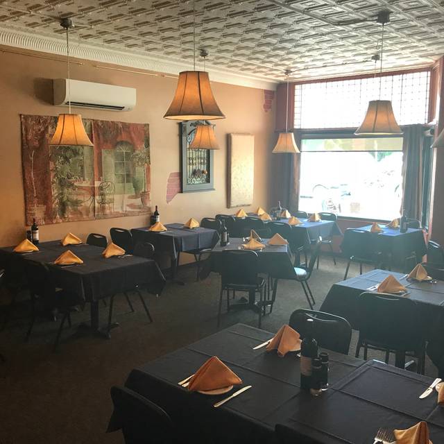 Best Restaurants In Punta Gorda Opentable Carmelo S Italian Ristorante