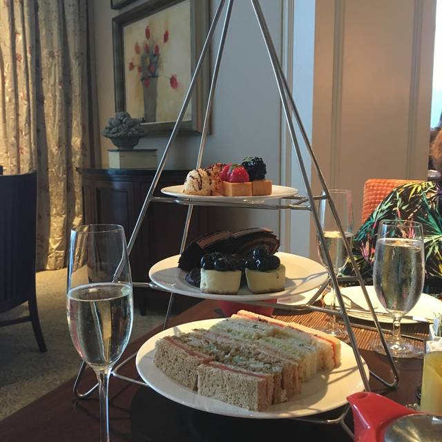 Astor Court, Atlanta, GA Astor Court, Atlanta, GA