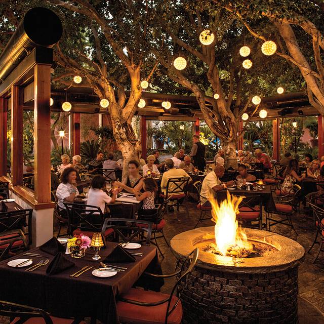 Spencer's Restaurant, Palm Springs. Restaurant Info ...
