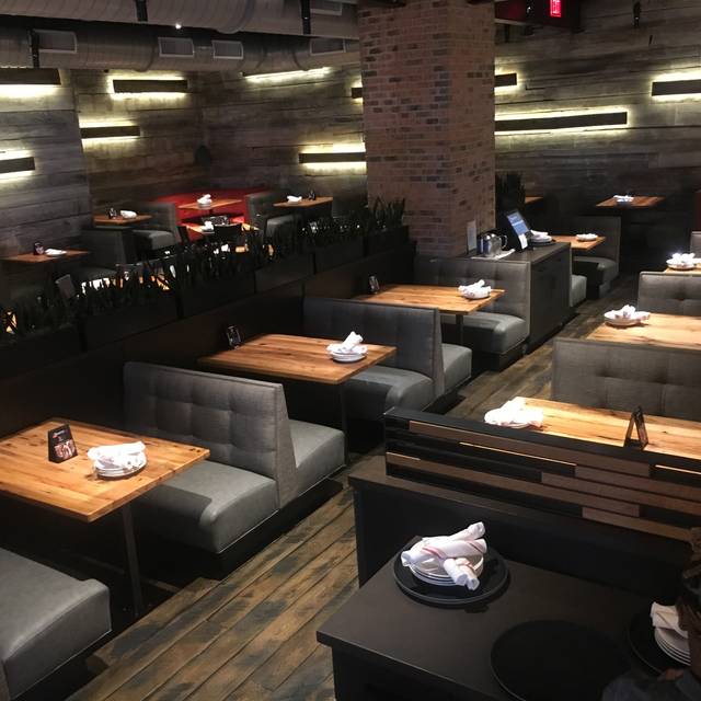 10 Restaurants Near The Ritz Carlton Pentagon City Opentable