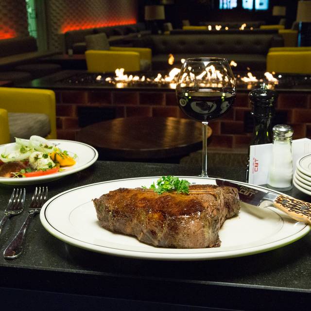 Double Cut Grill Wisconsin Dells Restaurant Wi Unled Restaurant Image