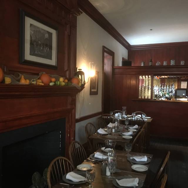 Gadsby's Tavern Restaurant - Alexandria, VA | OpenTable