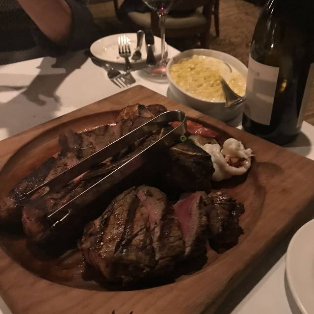 Old Hickory Steakhouse at the Gaylord Texan Restaurant Grapevine, TX