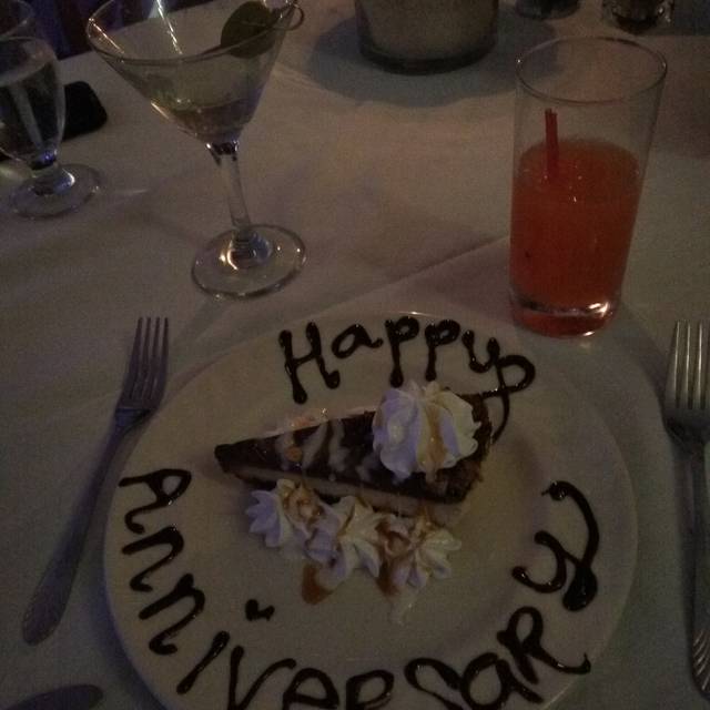 Spinners Rooftop Revolving Bistro & Lounge Grand Plaza HotelSt Pete