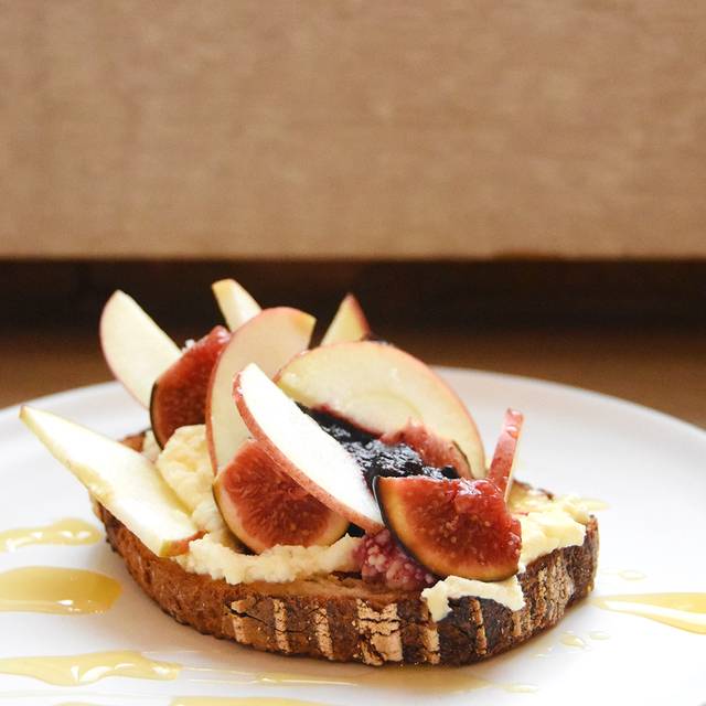 Daylesford Organic Restaurant London, OpenTable