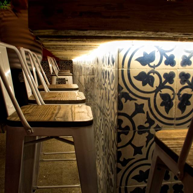 La Lupita [Taco & Mezcal] - San Jose Restaurant - San José del Cabo