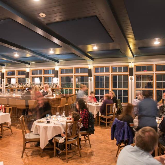 Mezze Bistro Bar Restaurant Williamstown Ma Opentable Mezze Bistro Bar Williamstown Ma
