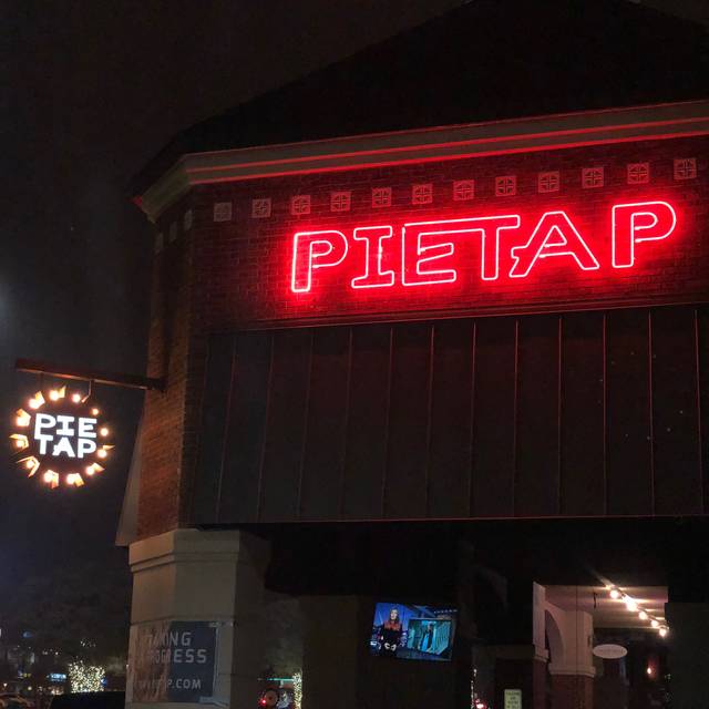 Pie Tap Pizza + Bar Park & Preston Restaurant Plano, TX