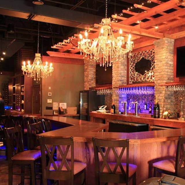 The Vineyard Wine Bar & Bistro Orlando Restaurant Orlando, FL