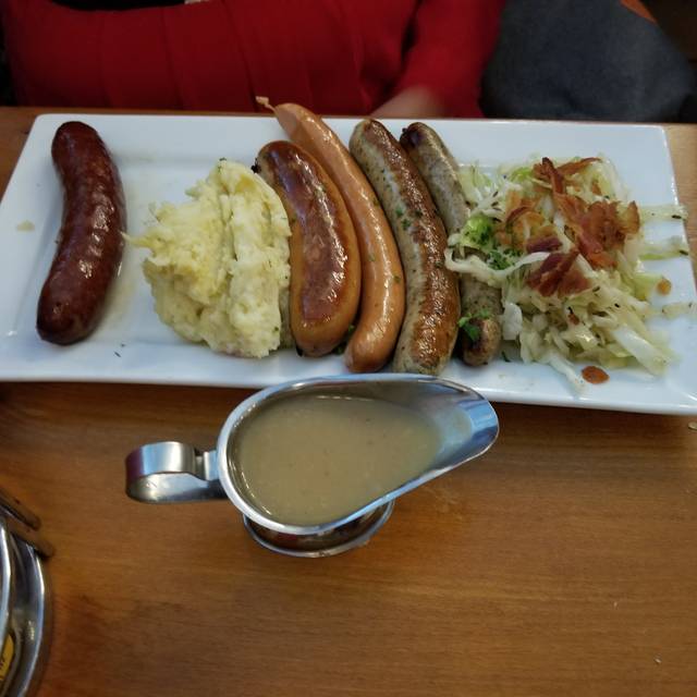 Hofbrauhaus St Petersburg St Petersburg Fl Opentable