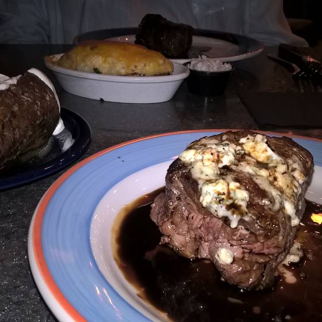 Doe's Eat Place in Margaritaville Resort Biloxi Restaurant Biloxi, MS