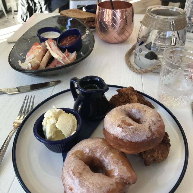 The Hampton Social Burr Ridge Restaurant Burr Ridge, IL OpenTable