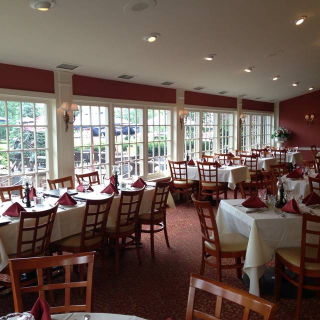 Best Restaurants In Langhorne Opentable Plumsteadville Inn