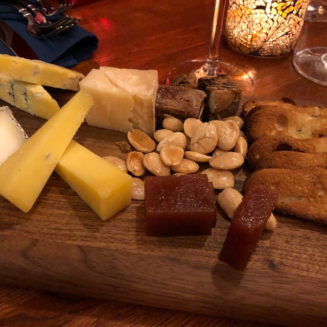 10 Best Restaurants In Harrisburg Read Reviews Reserve On Kayak Italian