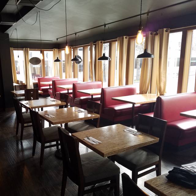 15 Restaurants Near Keyarena Opentable