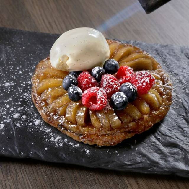 Six One Six JW Marriott Hotel Grand Rapids Restaurant Grand Rapids