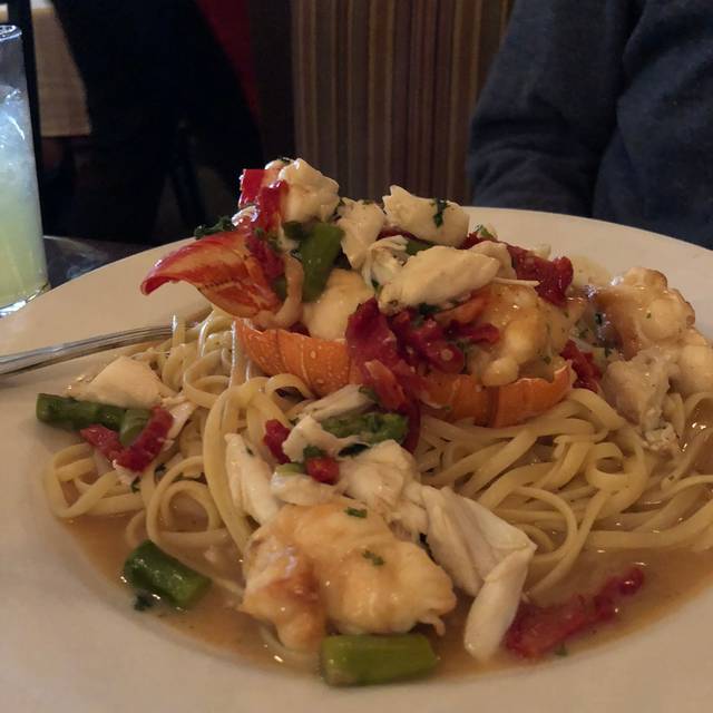 LIBERATORE’S Ristorante & Catering - Eldersburg, Eldersburg, MD