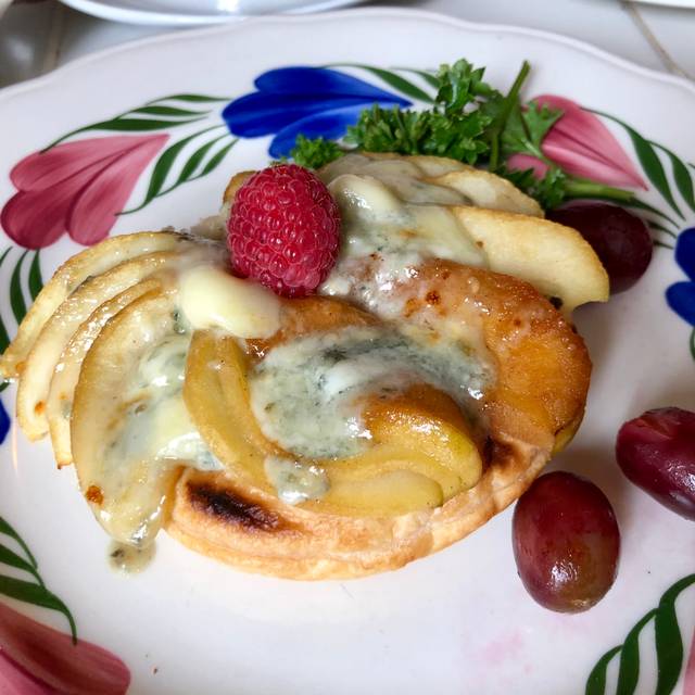 Jacques' Brasserie at L'Auberge Chez Francois Restaurant Great Falls, VA OpenTable