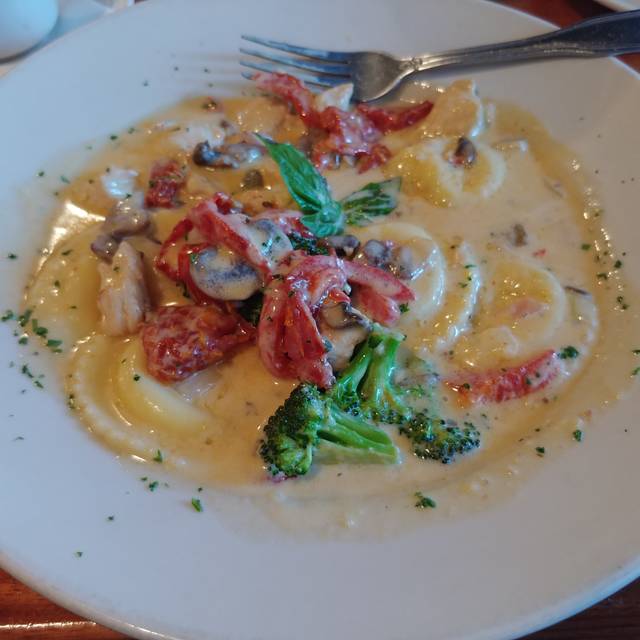 The Vineyards Trattoria And Pizzeria Newport News Newport News Va The Vineyards Trattoria And Pizzeria Newport News Newport News Va
