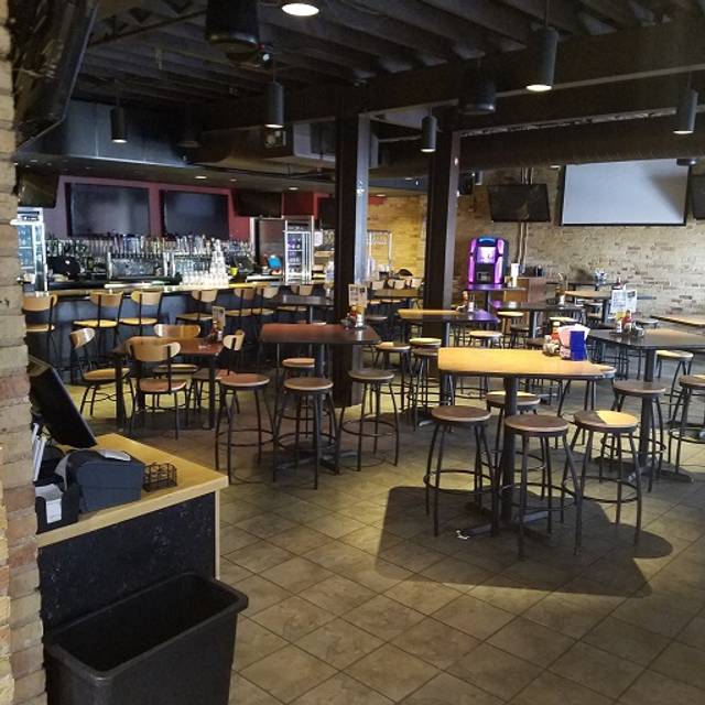 Buffalo Wild Wings Grand Rapids Ionia Restaurant Grand Rapids, MI