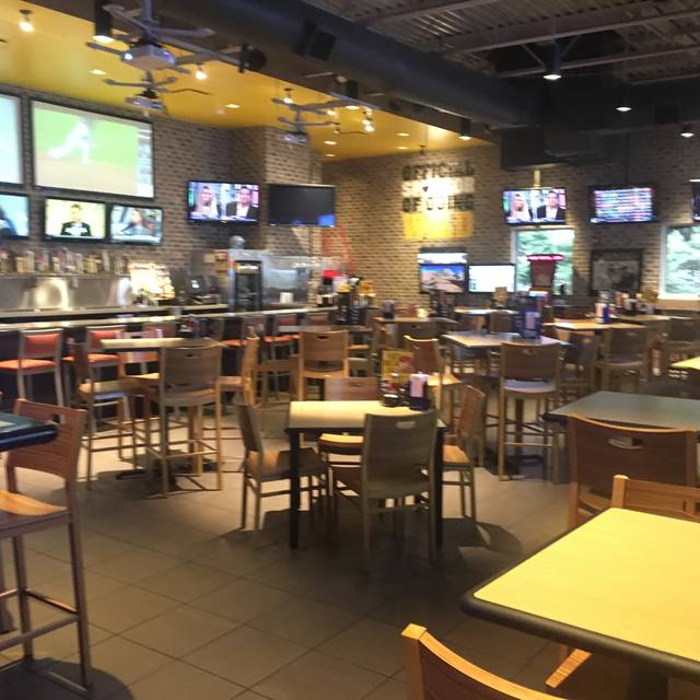 Buffalo Wild Wings Waterford Restaurant Mi Opentable Buffalo Wild Wings Waterford Mi
