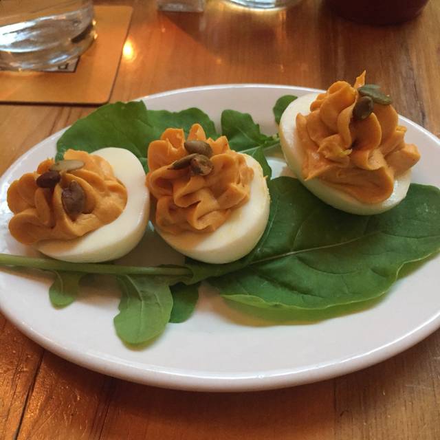 Lily S Bistro Dayton Restaurant Oh Opentable Lily S Bistro Dayton Oh