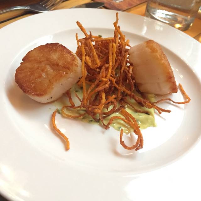 Lily S Bistro Dayton Restaurant Oh Opentable Lily S Bistro Dayton Oh