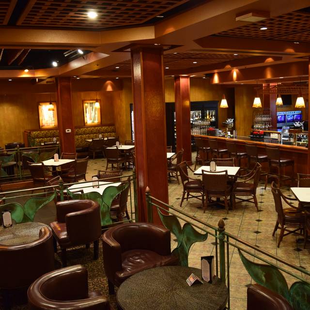 Whale S Tail Bistro And Wine Bar Hotel Captain Cook Restaurant Whale S Tail Bistro And Wine Bar Hotel Captain Cook Anchorage