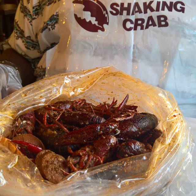 Shaking Crab Boston Common Restaurant Boston, MA OpenTable