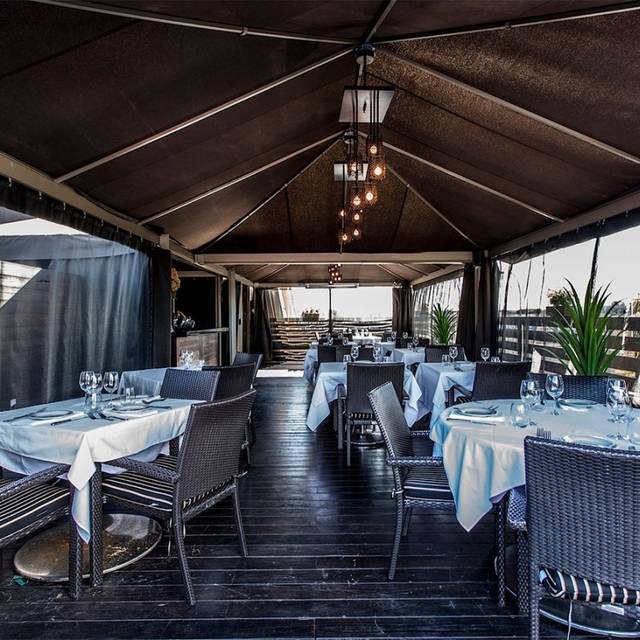 Rib n Reef Steakhouse Restaurant - Montréal, QC | OpenTable