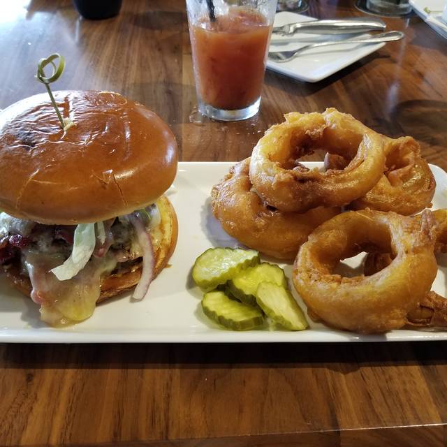 Bru Burger - Cincinnati Restaurant - Cincinnati, OH | OpenTable