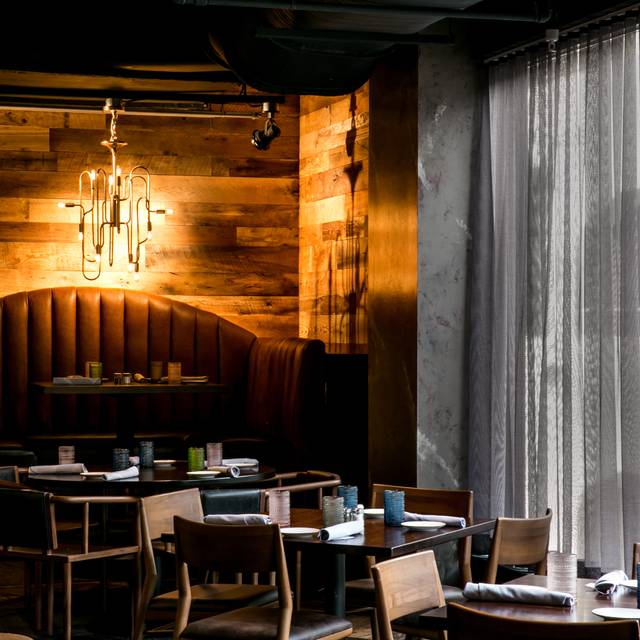 10 Restaurants Near Hotel Indigo Nashville Opentable