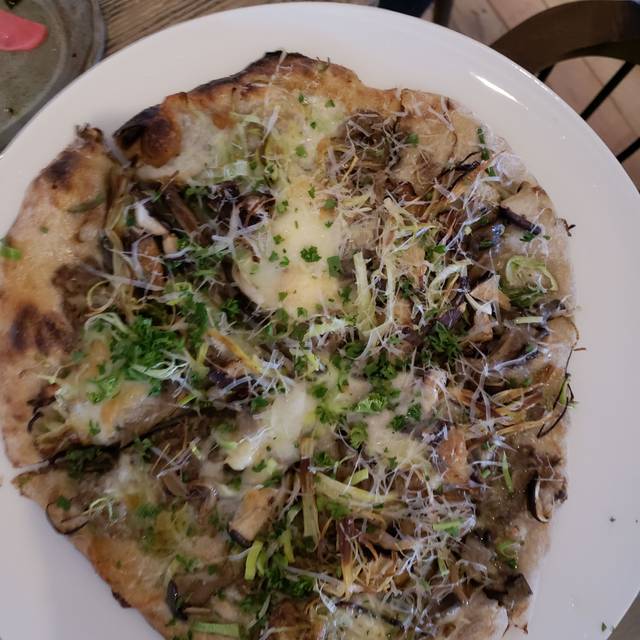 Farmhouse Los Angeles Restaurant Los Angeles Ca Opentable