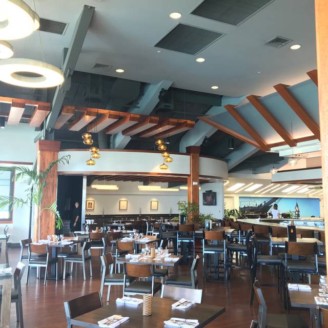 Permanently Closed Harbor Restaurant at Pier 38 Honolulu, HI