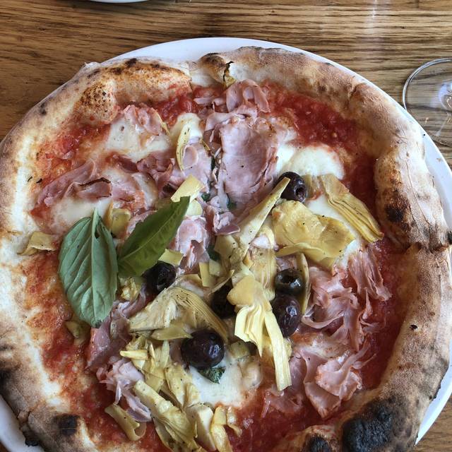 La Pizza & La Pasta Eataly NYC Downtown Restaurant New York, NY