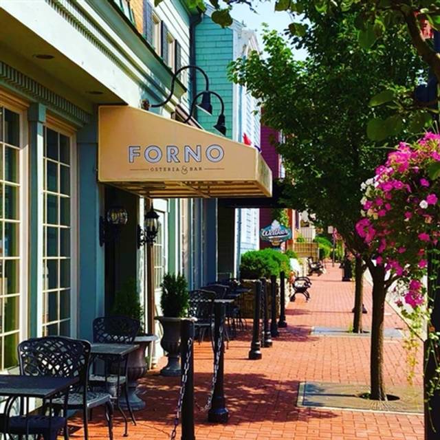 10 Restaurants Near Kenwood Mall Ping Center Opentable