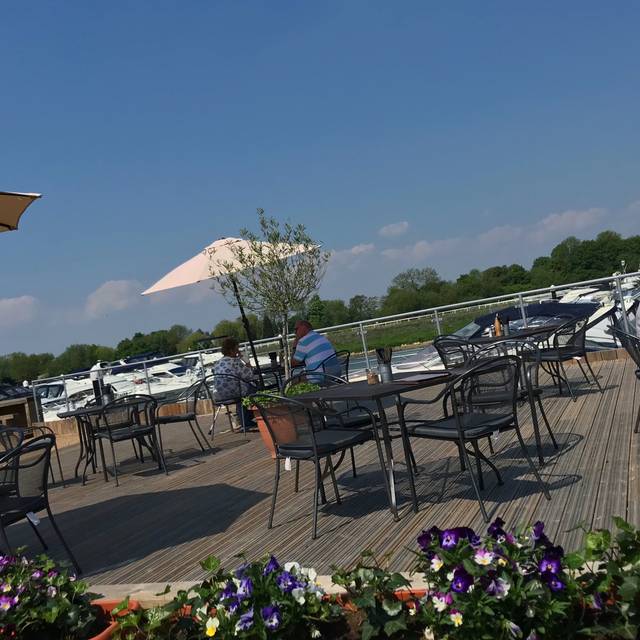 GOGO's Waterfront Restaurant Windsor, Berkshire OpenTable