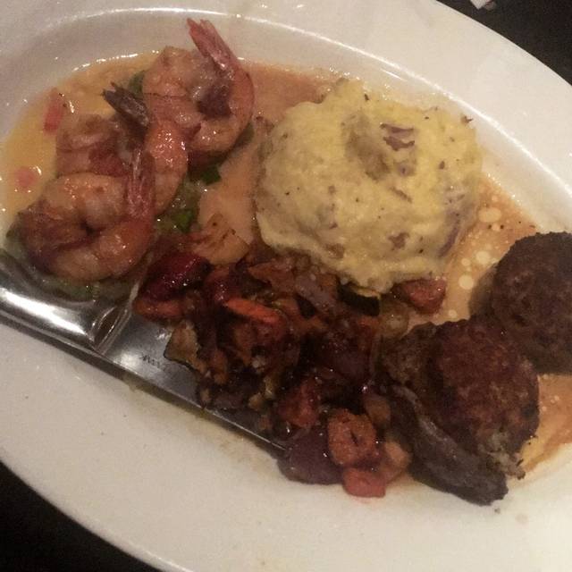 Cooper's Hawk Winery & Restaurant South Barrington South Barrington