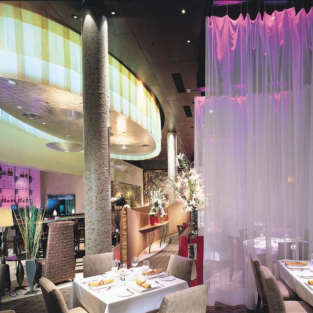 10 Restaurants Near Ohio Theater Opentable